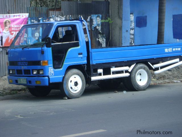 Isuzu dropside body in Philippines