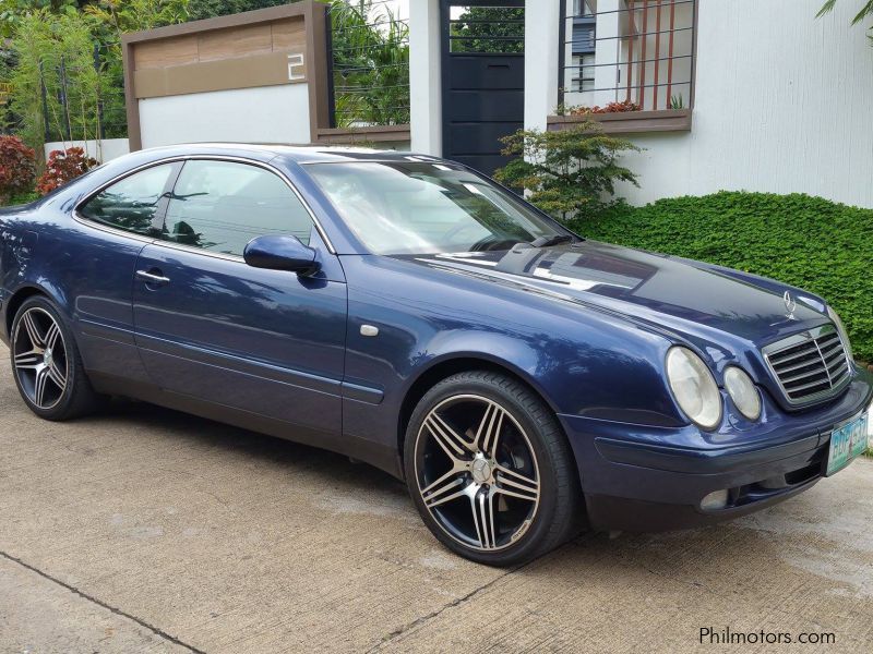 Mercedes-Benz CLK 320 in Philippines