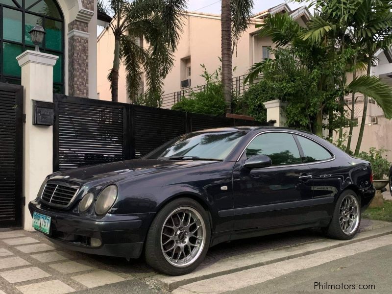 Mercedes-Benz CLK320 in Philippines