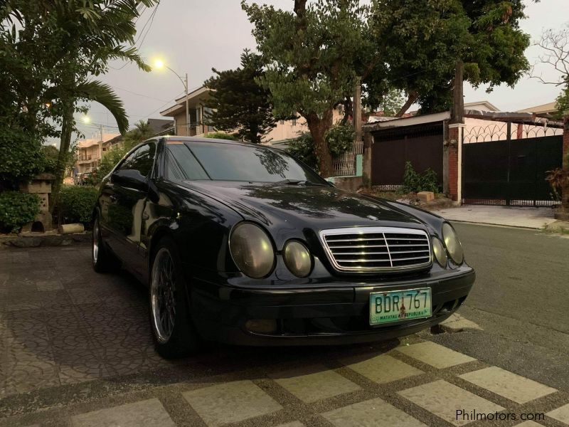 Mercedes-Benz CLK320 in Philippines