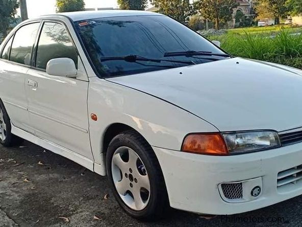 Mitsubishi Lancer Pizza pie in Philippines