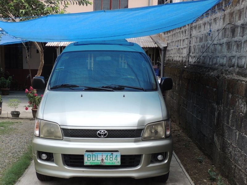 Toyota Noah in Philippines