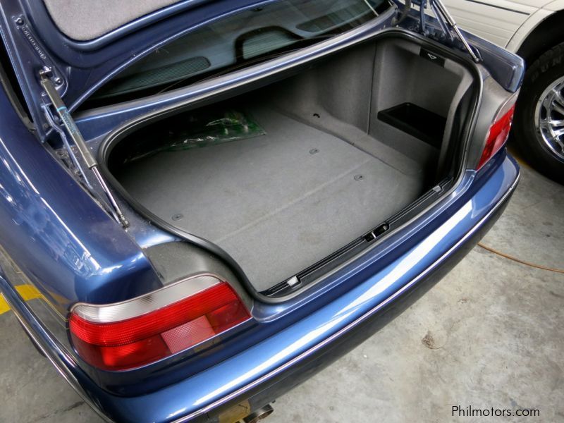 BMW 530 in Philippines