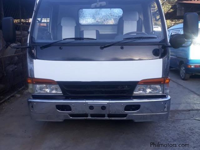 Isuzu ELF NPR Wide 18FT Self loader ,4HF1 Engine, towing Selfloader in Philippines