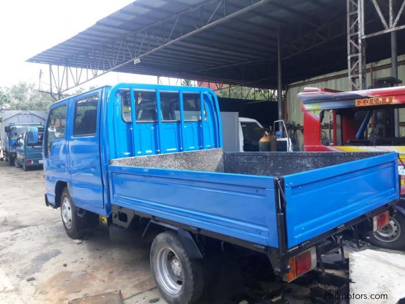 Isuzu Elf 4x4 Double Cab Cargo in Philippines