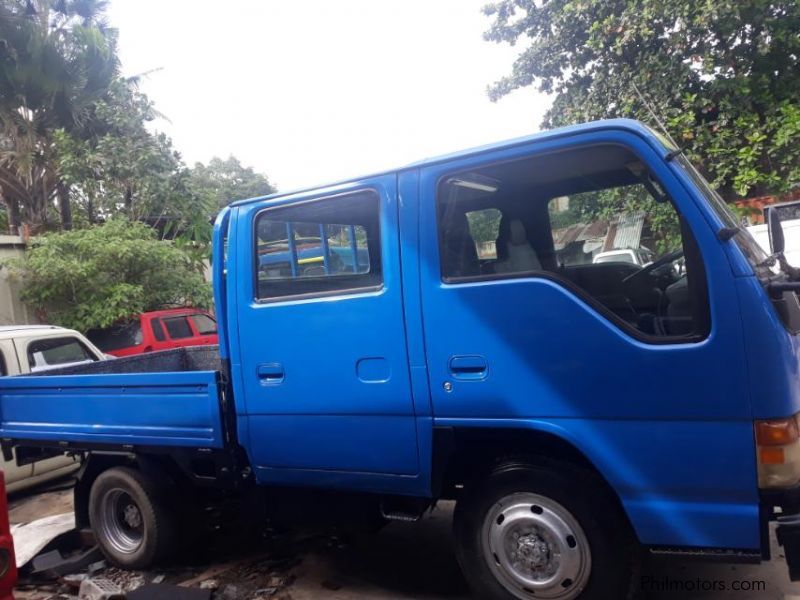 Isuzu Elf 4x4 Double Cab Cargo in Philippines