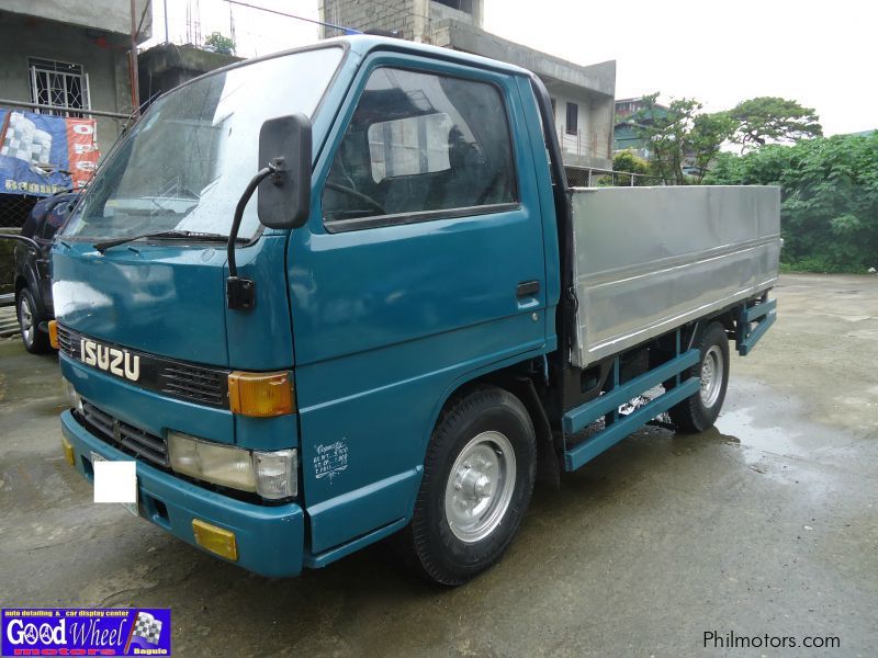 Isuzu Elf Dropside Singkit Truck in Philippines