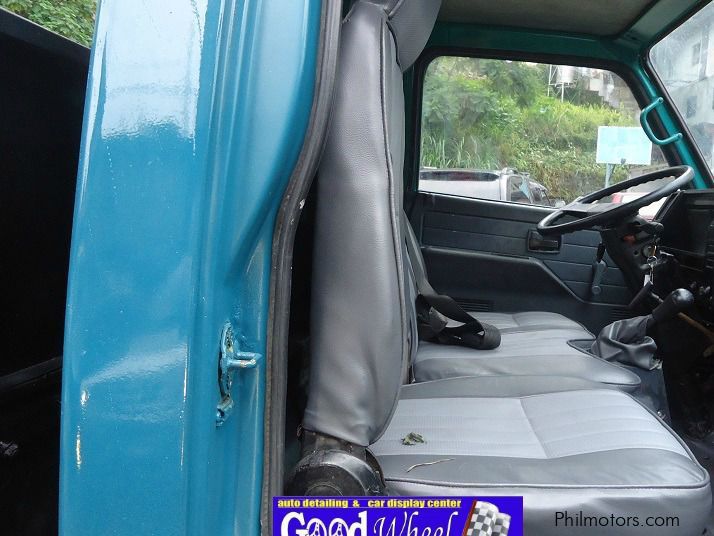 Isuzu Elf Dropside Singkit Truck in Philippines