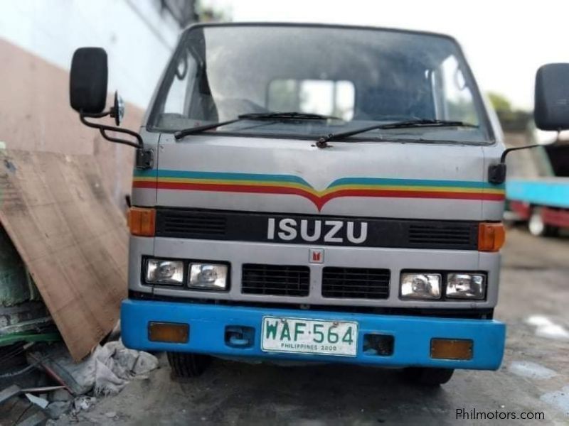 Isuzu Elf dropside 4 be1 Inline 14 ft long in Philippines