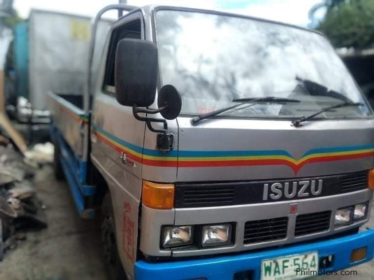 Isuzu Elf dropside 4 be1 Inline 14 ft long in Philippines