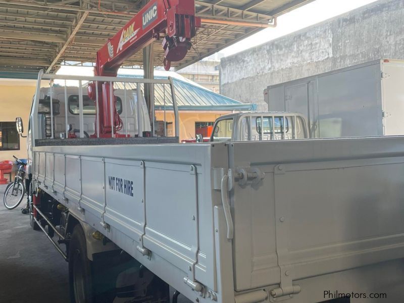 Isuzu NRR FORWARD BOOM TRUCK in Philippines