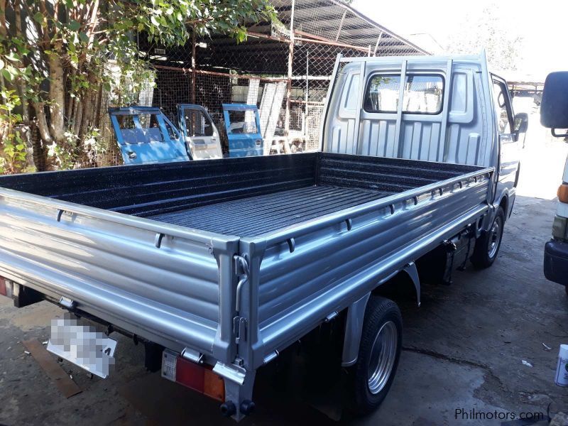 Mazda Bongo 4x2 Extended 10FT Cargo Dropside Silver in Philippines