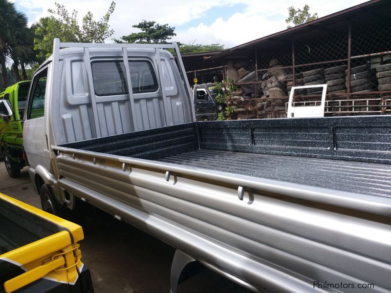 Mazda Bongo 4x4 Cargo Dropside R2 Engine Long Bed Silver in Philippines