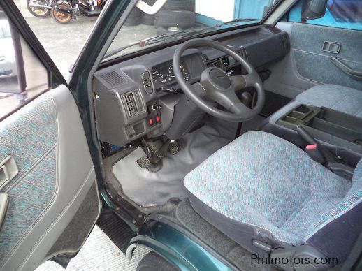 Mazda E200 Power Van in Philippines
