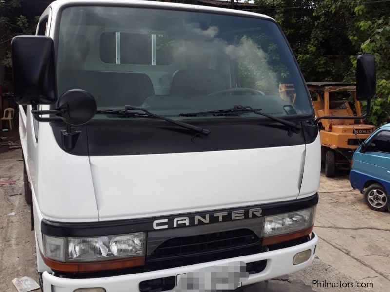 Mitsubishi Canter 4x4 Cargo Drop side 4M40 in Philippines