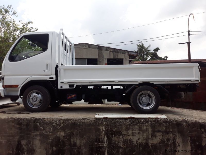 Mitsubishi Canter 4x4 Cargo Drop side 4M40 in Philippines