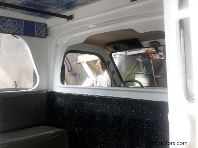 Suzuki Multicab 4x4  Bigeye Side Door Passenger Jeepney  White in Philippines