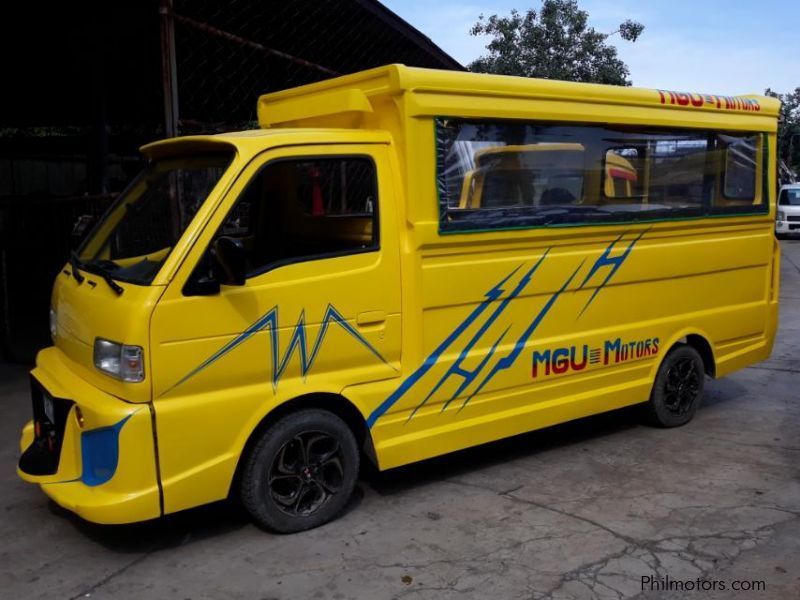 Suzuki Multicab 4x4 Scrum Passenger Jeepney   8 seater Yellow in Philippines