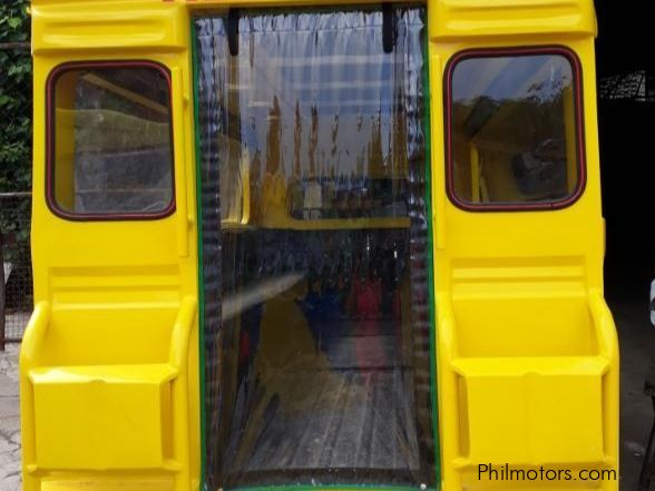 Suzuki Multicab 4x4 Scrum Passenger Jeepney   8 seater Yellow in Philippines