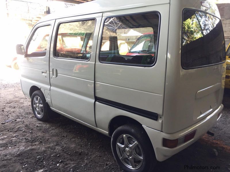 Suzuki Multicab Scrum 4x2 Van Off White Manual Drive in Philippines