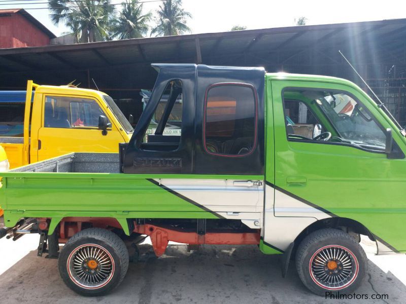 Suzuki Multicab Scrum 4x4 Kargador with Chairs in Philippines