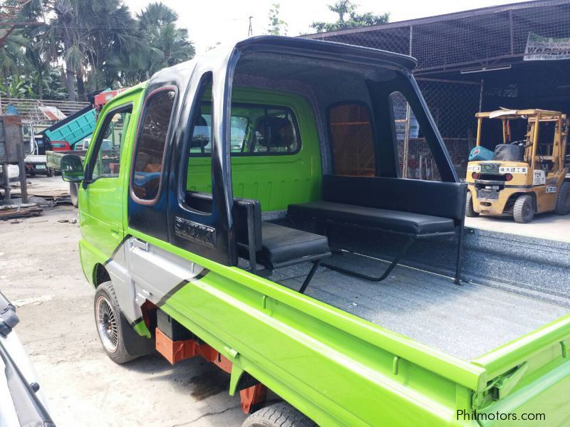 Suzuki Multicab Scrum 4x4 Kargador with Chairs in Philippines