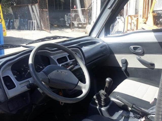 Suzuki Multicab Scrum 4x4 Pickup Silver 5 Speed  in Philippines