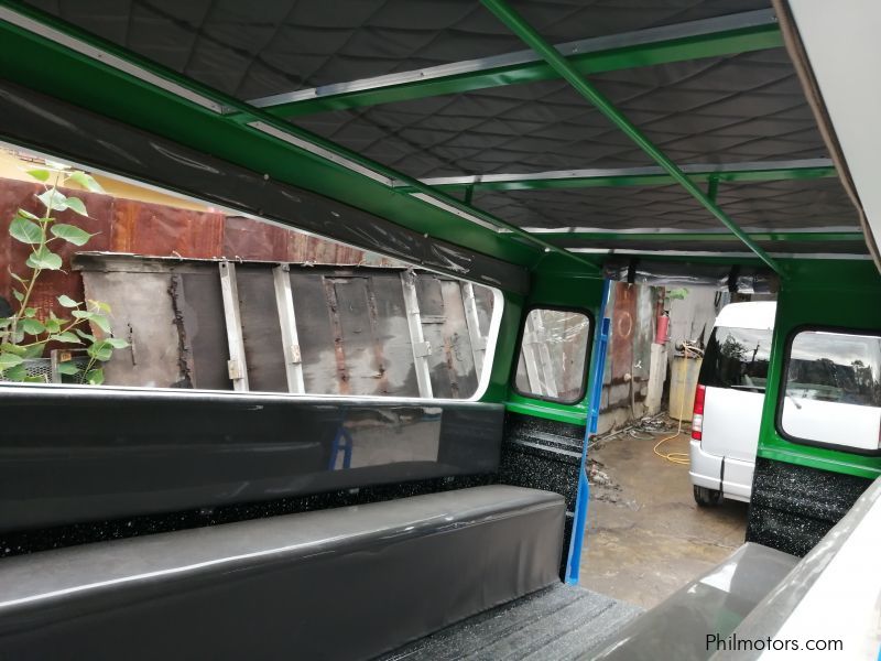 Suzuki Multicab Scrum Passenger Jeepney  4x2 Blue x Green in Philippines