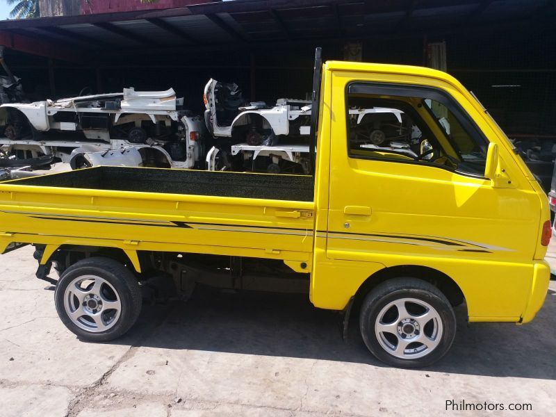 Suzuki Multicab Scrum Pickup 4x4, 5 Speed yellow in Philippines