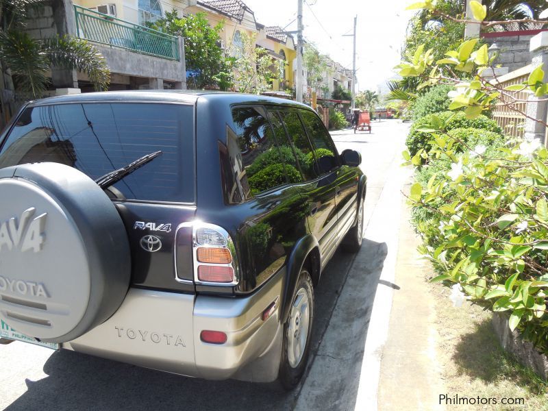 Toyota RAV4 in Philippines