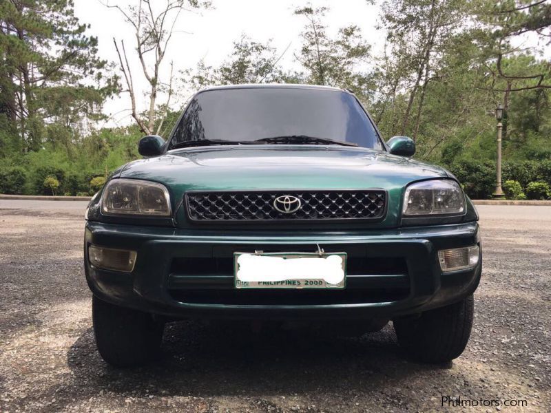 Toyota Rav4 in Philippines