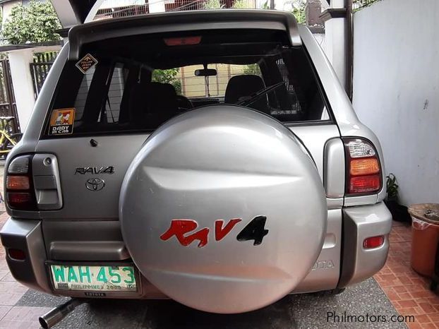 Toyota rav 4 in Philippines