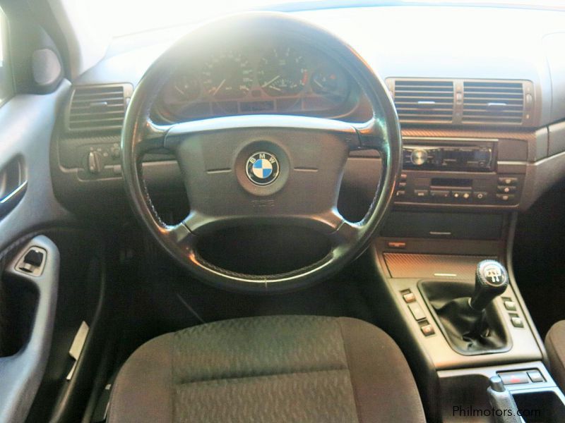 BMW 318 i  in Philippines
