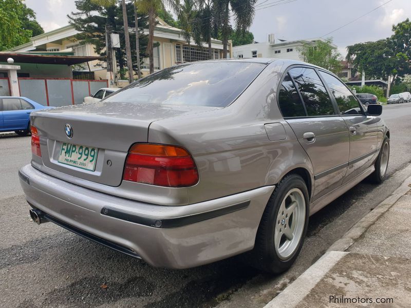 BMW 523i in Philippines