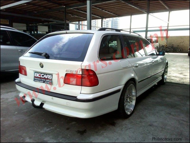 BMW 528i in Philippines