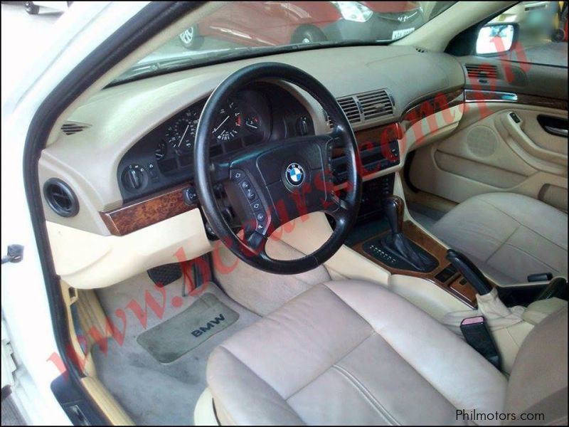 BMW 528i in Philippines