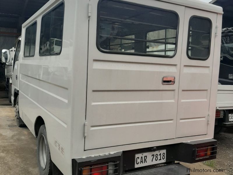 Isuzu ISUZU ELF 10FT FB VAN TRUCK in Philippines