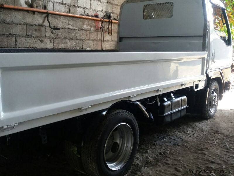 Mitsubishi Canter 4x4 Rear Single Tire Cargo Drop side truck 4M40 MT  in Philippines