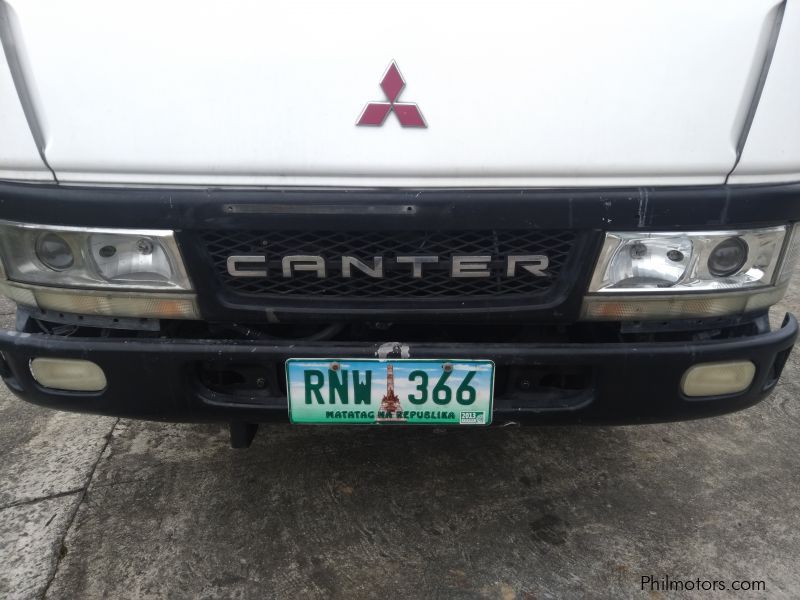 Mitsubishi Canter Lorry Tank in Philippines