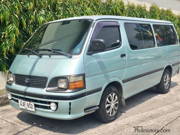 Toyota Hiace Commuter in Philippines