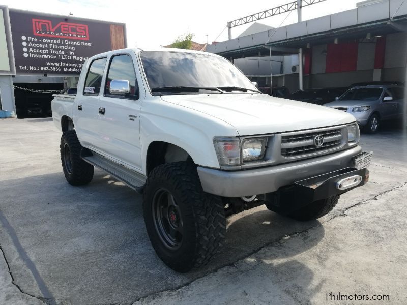 Toyota Hilux 4x4 in Philippines