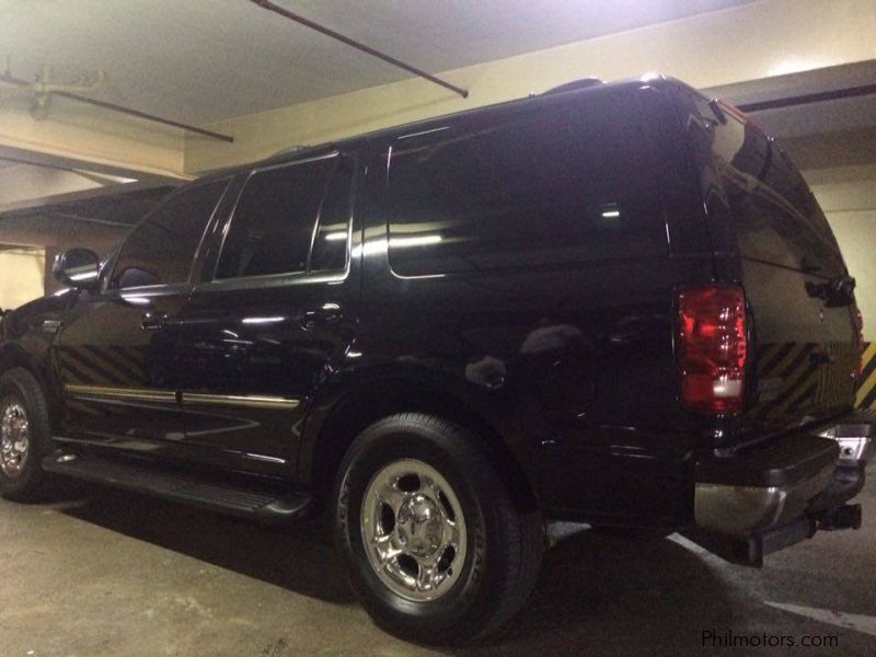 Ford Expedition XLT in Philippines