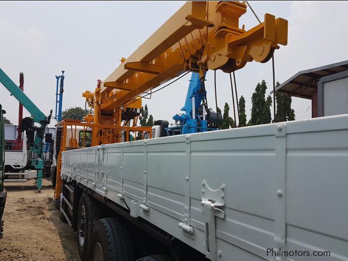 Hyundai Boom Truck 17 Tons Crane Capacity in Philippines