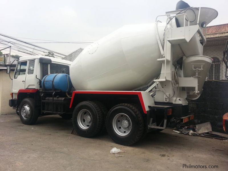 Hyundai transit mixer d8ay in Philippines