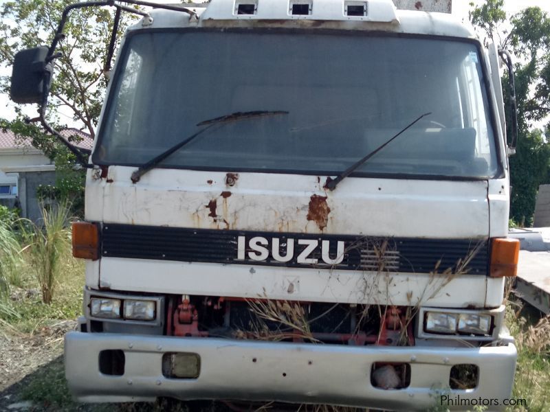 Isuzu Dump Truck in Philippines