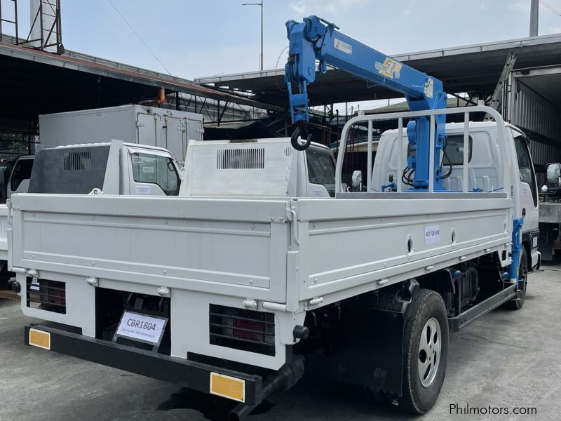 Isuzu ELF GIGA BOOM TRUCK in Philippines