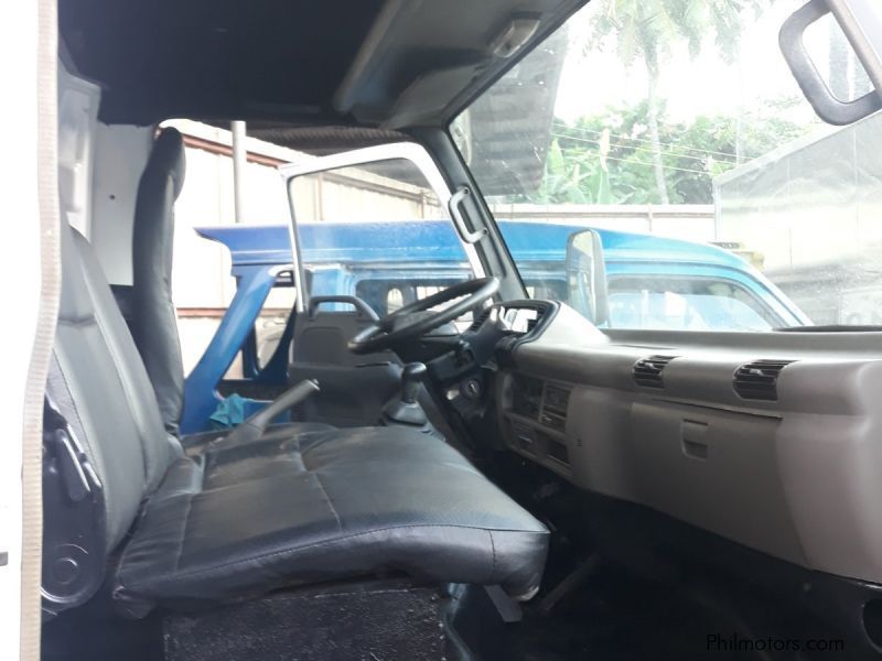 Isuzu ELF NPR Wide 16FT Wing Van 4HJ1 Engine in Philippines