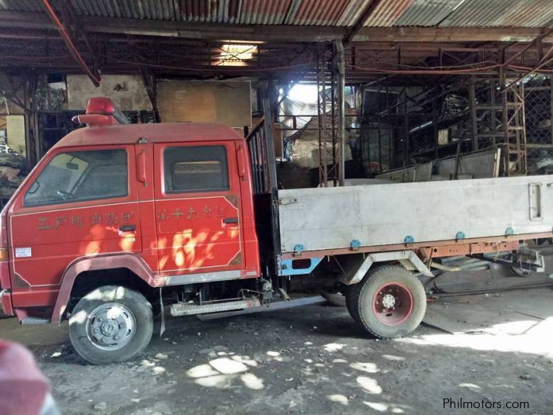 Isuzu Elf 4BE1 in Philippines