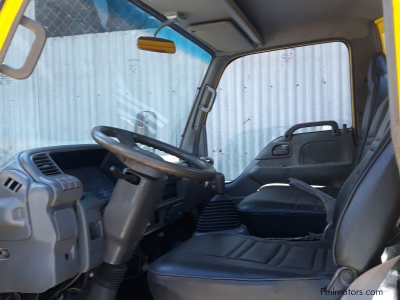 Isuzu Elf NPR Wide Self loader 4HF1 Non Electronics Towing in Philippines