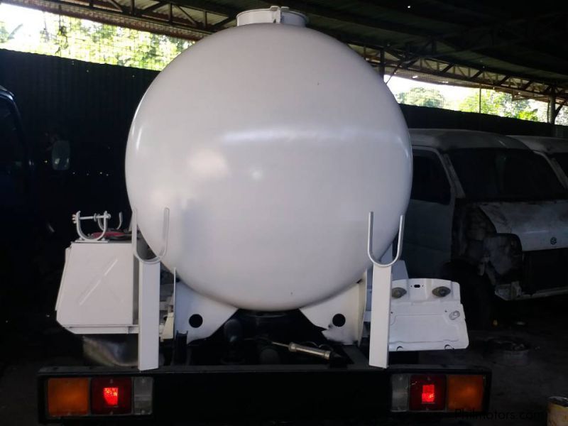 Mitsubishi Canter 4M51 Water Tanker  in Philippines